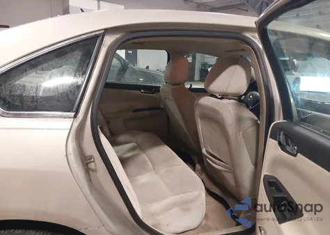 2009 Chevrolet Impala Ls z USA, uszkodzony, nr VIN 2G1WB57K191230312